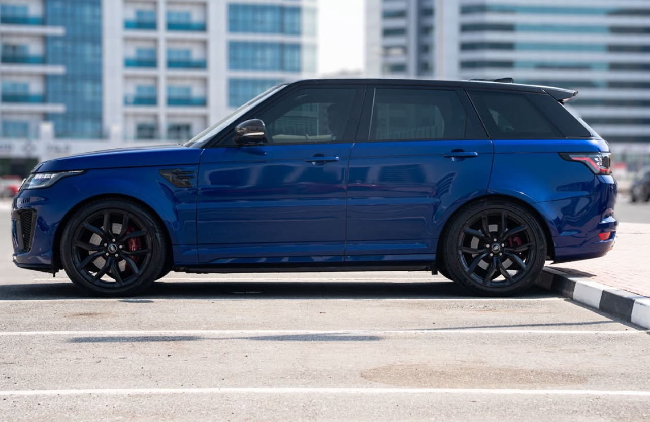 Range Rover Sport SVR — photo 2