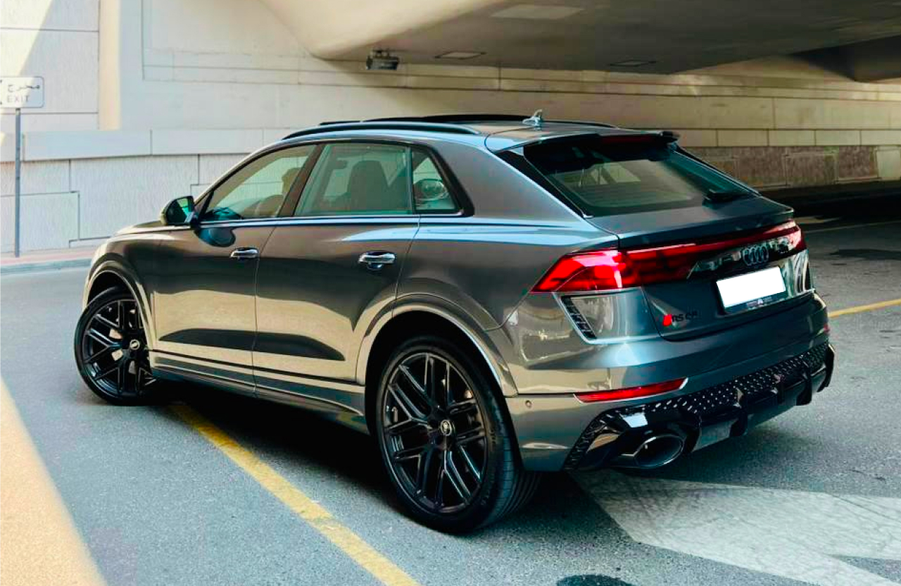 Audi RSQ8 — photo 3