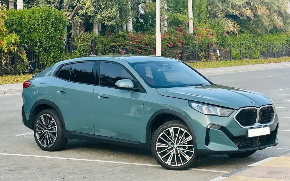 BMW X2 sDrive18i — photo 4