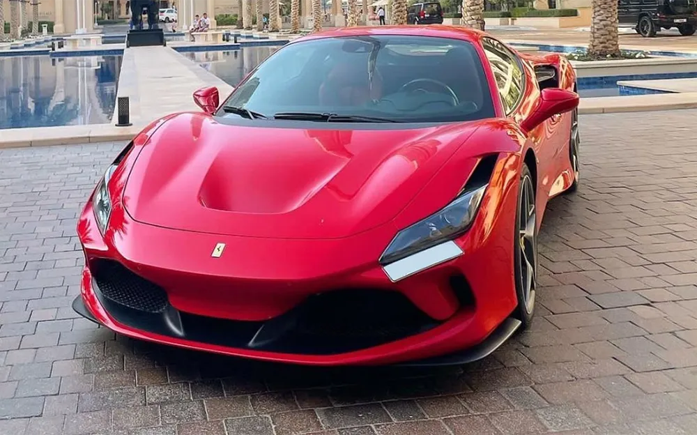 Ferrari F8 Tributo — photo 4