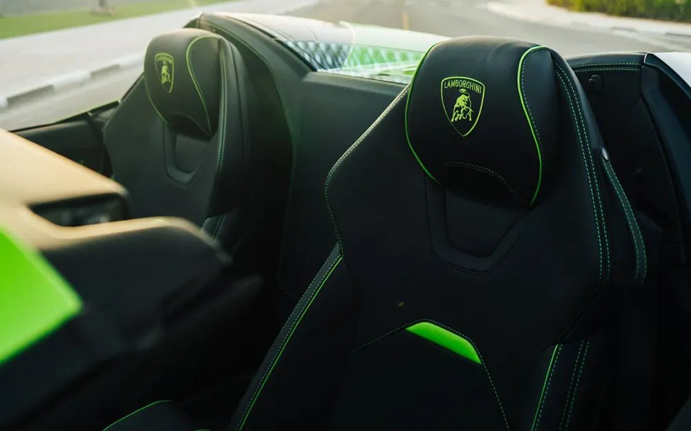 Lamborghini Evo Spyder Green — photo 2