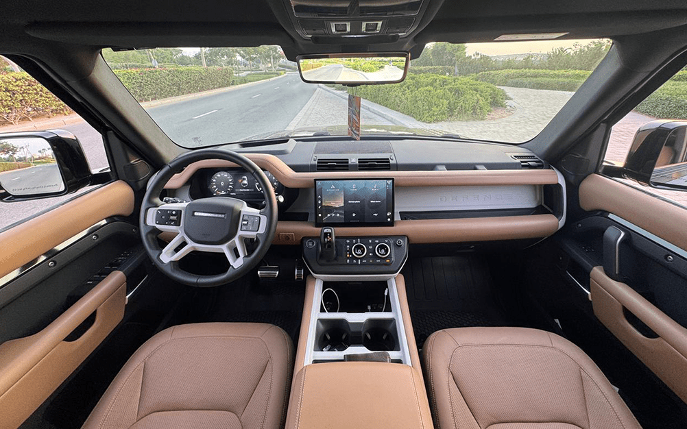 Range Rover Defender 110 — photo 3