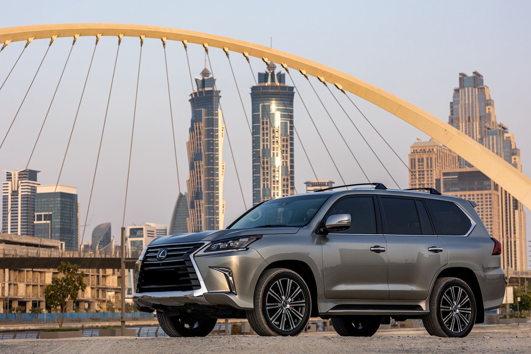 Lexus LX 570 — photo 3