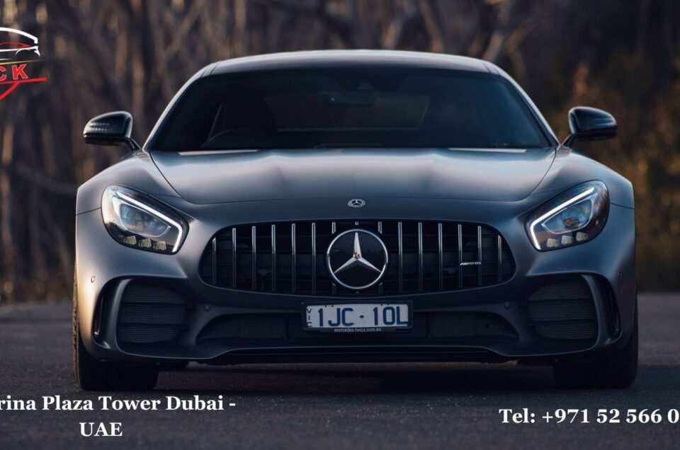 Planning Your Dream Dubai Road Trip in a Mercedes Rental